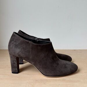 VIA SPIGA Womens Padma Suede Low Zip Bootie Size 8 Steel Gray NEW